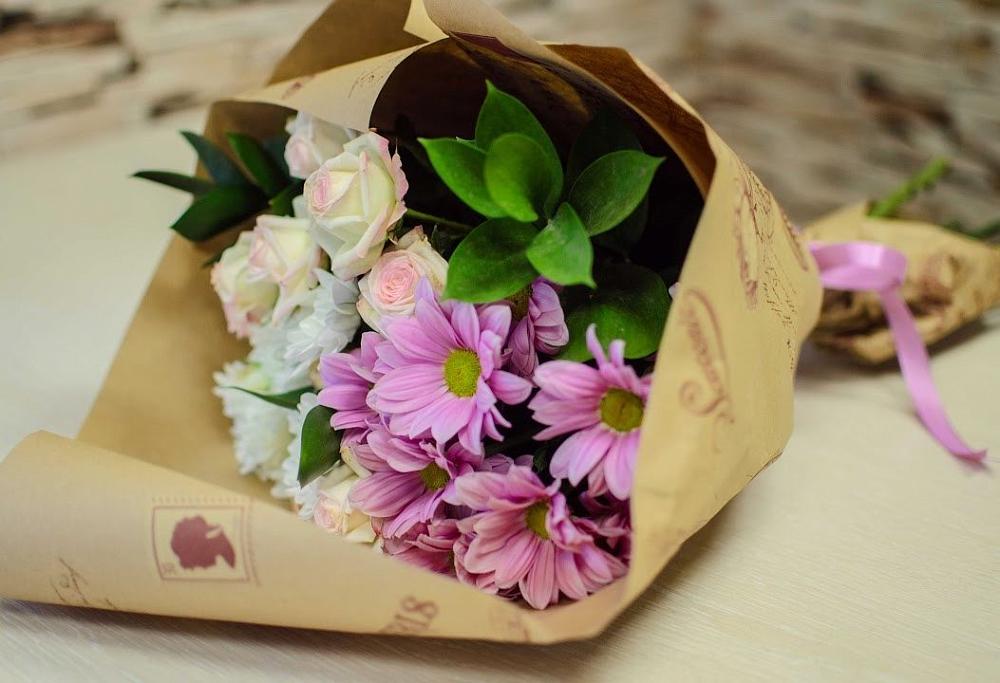 Букет цветов из: Розы и Хризантемы в Ашитково