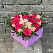 Цветочная композиция из Розы в коробке в Ашитково
