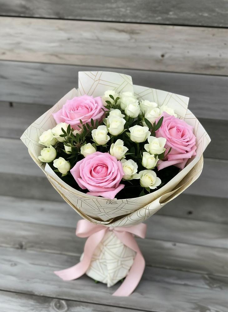Букет цветов из: Розы в Ашитково