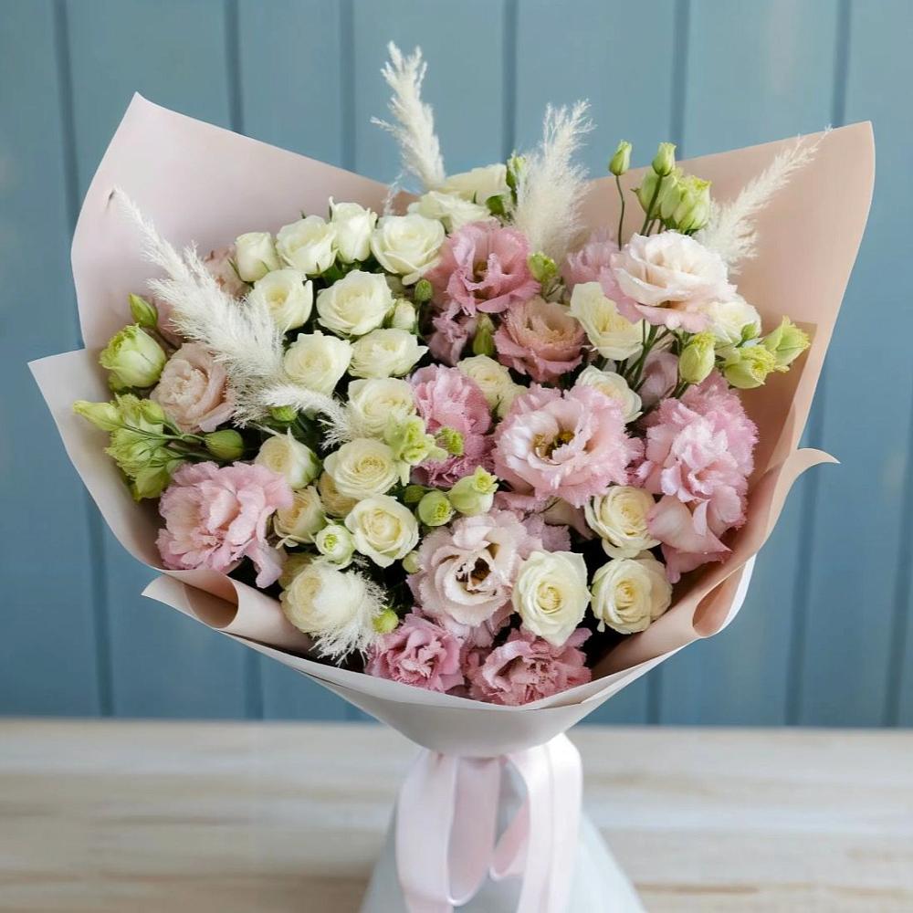 Букет цветов из: Альстромерии и Розы в Ашитково