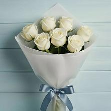 Букет 7 Белых роз Эдлесс Лав в Ашитково