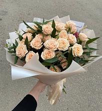 Букет Кремовые розы Латте в Ашитково