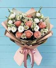Букет цветов из:  Розы, Альстромерии и Лизиантусы в Ашитково