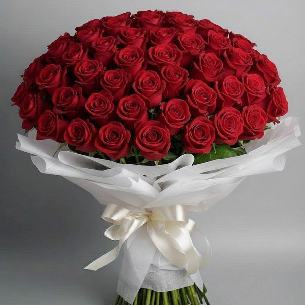Букет 101 Красная роза Блэк Мэджик в Ашитково