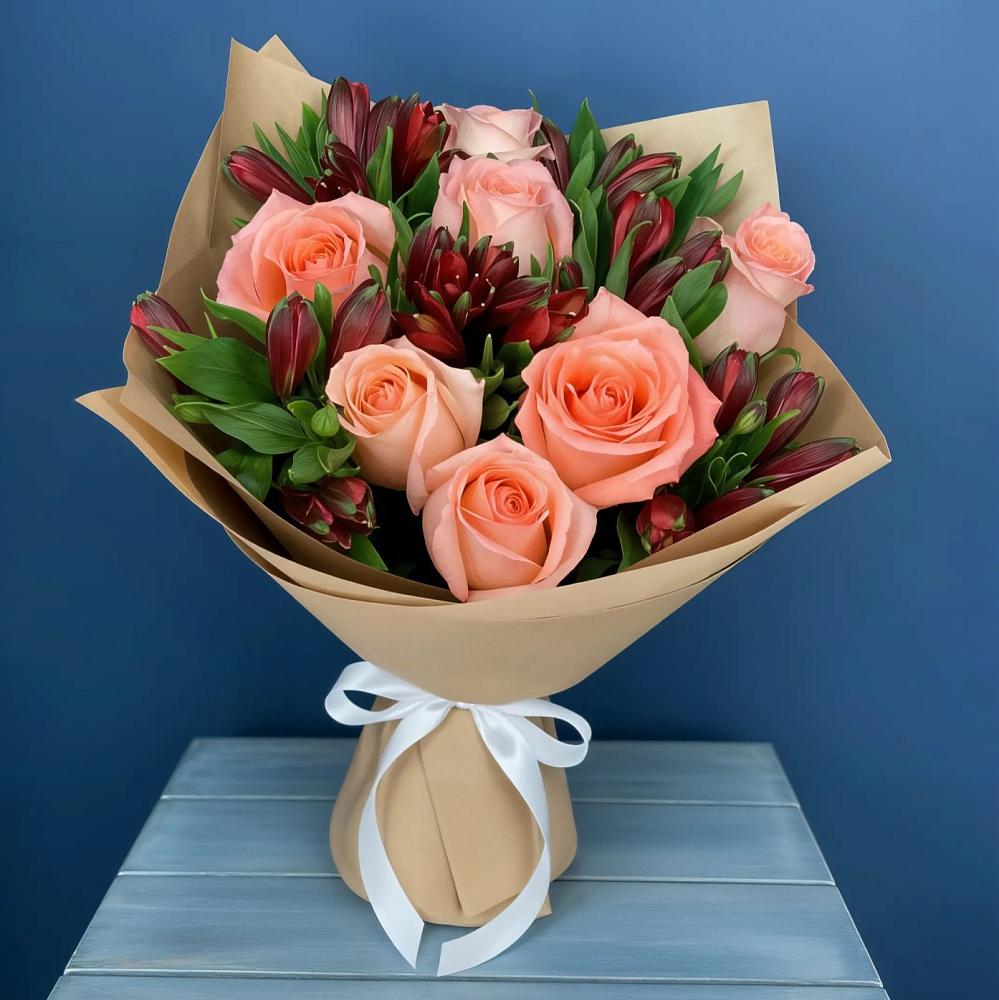 Букет цветов из: Розы и Альстромерии в Ашитково