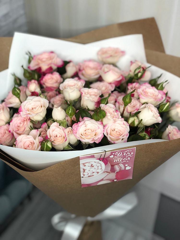 Букет цветов из: Розы в Ашитково