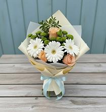 Букет цветов из:  Герберы, Розы и Хризантемы в Ашитково