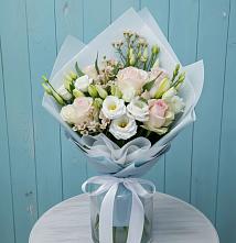 Букет цветов из:  Розы и Лизиантусы в Ашитково
